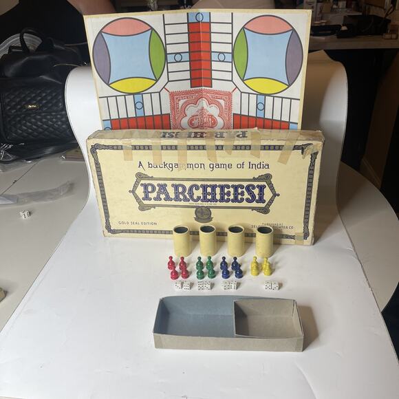 Vintage Parcheesi Gold Seal Edition 1959 Selchow & Righter co. Complete Set - Picture 1 of 12